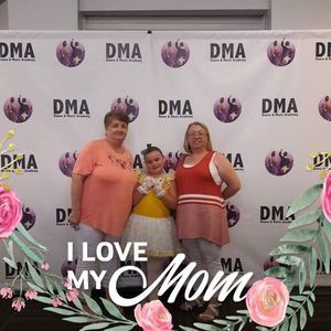 Meet your Posher, Rebecca